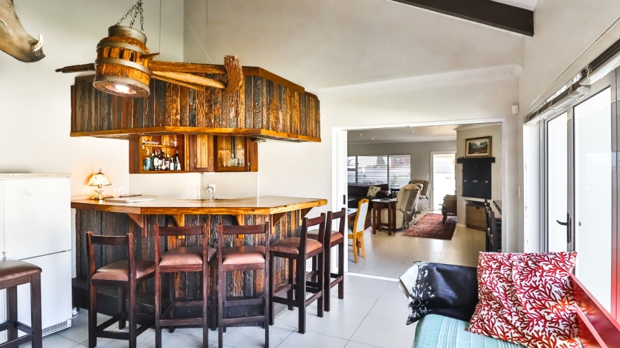 3 Bedroom Property for Sale in Stilbaai Wes Western Cape